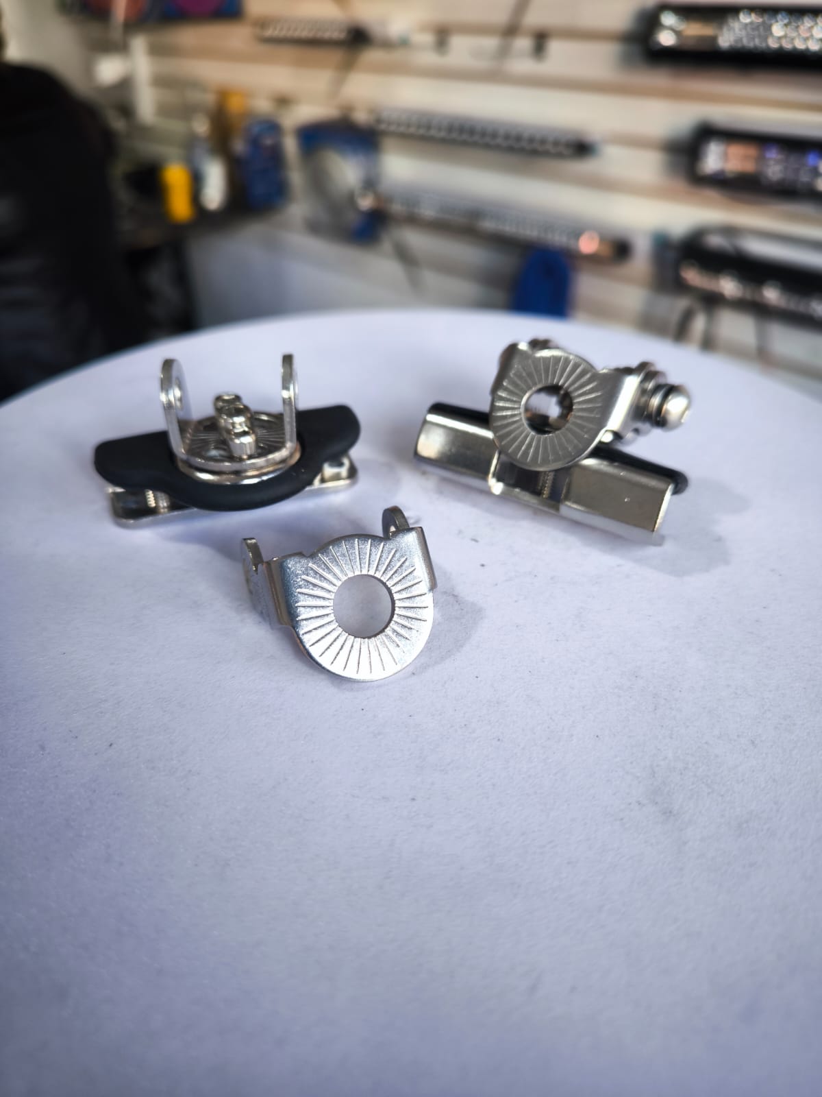 Miniatura 3 de PAR DE BASES PARA CAPO (TB100)